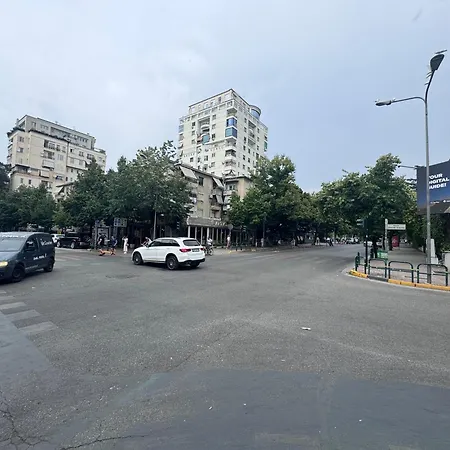 דירה The Hidden Gem Of Blloku טיראנה